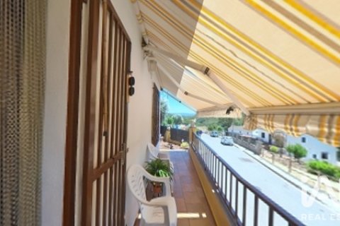 House for sale in Fonollosa, Barcelona, Spain 3 bedrooms, 167 sq.m. No. 187826 - photo 2