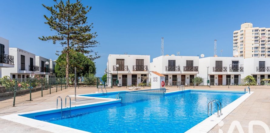 Bliźniak w Adeje, Tenerife, Hiszpania 2 sypialnie, 83 mkw. nr 152518