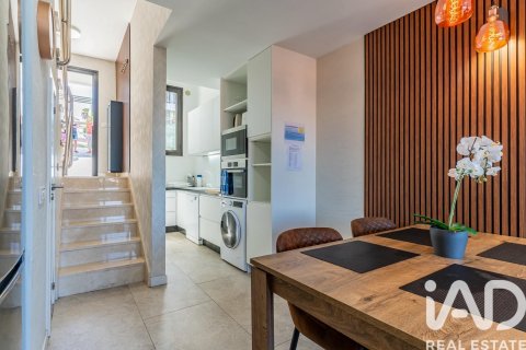 Bliźniak w Adeje, Tenerife, Hiszpania 2 sypialnie, 83 mkw. nr 152518 – zdjęcie 23