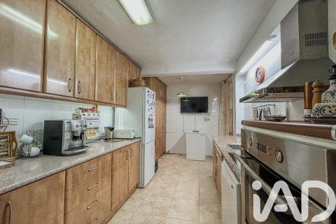 Dzīvoklis pārdošanā Santa Pola, Alicante, Spānijā 2 istabas, 78 m2 Nr. 152522 - attēls 3