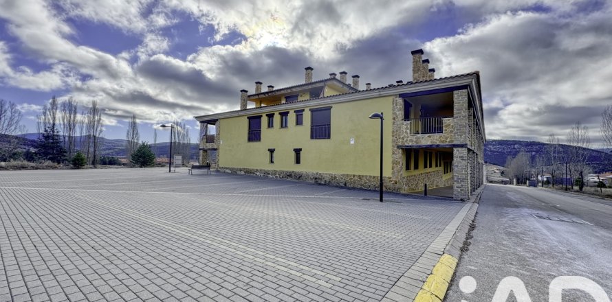 Bliźniak w Teruel, Hiszpania 2 sypialnie, 111 mkw. nr 152523