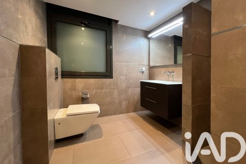 Dom w Vallromanes, Barcelona, Hiszpania 6 sypialni, 307 mkw. nr 152520 – zdjęcie 11