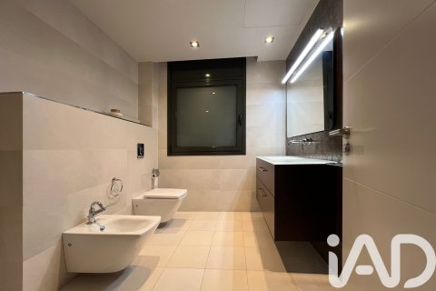 Dom w Vallromanes, Barcelona, Hiszpania 6 sypialni, 307 mkw. nr 152520 – zdjęcie 18