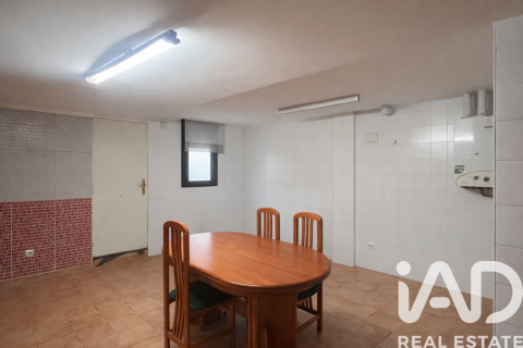 Radhus till salu i Villamediana de Iregua, La Rioja, Spanien 4 sovrum, 366 kvm. Nr. 152521 - foto 22