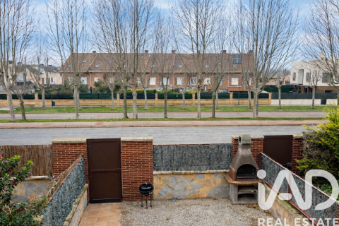 Radhus till salu i Villamediana de Iregua, La Rioja, Spanien 4 sovrum, 366 kvm. Nr. 152521 - foto 24