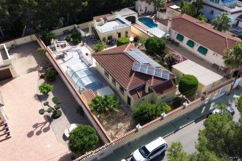Huvila myytävänä Pinar De Campoverde, Alicante, Espanja, 4 makuuhuonetta, 161 m2 No. 190020 - kuva 14
