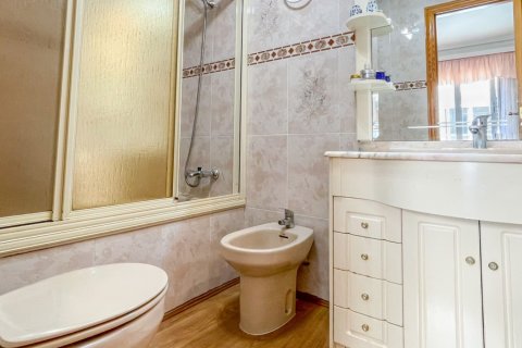 Wohnung zum Verkauf in Torrevieja, Alicante, Spanien 3 Schlafzimmer, 129 m2 Nr. 190022 - Foto 12