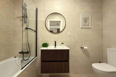 Wohnung zum Verkauf in Torrevieja, Alicante, Spanien 2 Schlafzimmer, 78 m2 Nr. 190016 - Foto 13