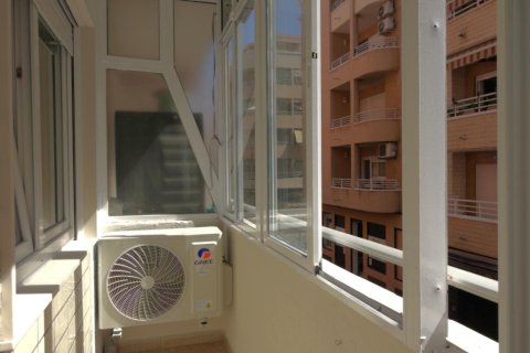 Wohnung zum Verkauf in Torrevieja, Alicante, Spanien 2 Schlafzimmer, 78 m2 Nr. 190016 - Foto 24