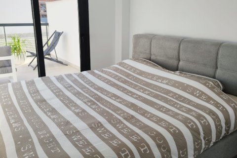 Wohnung zum Verkauf in Pilar de la Horadada, Alicante, Spanien 2 Schlafzimmer, 75 m2 Nr. 190018 - Foto 20