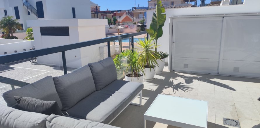 Wohnung in Pilar de la Horadada, Alicante, Spanien 2 Schlafzimmer, 75 m2 Nr. 190018