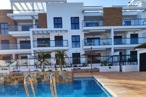 Wohnung zum Verkauf in Pilar de la Horadada, Alicante, Spanien 2 Schlafzimmer, 75 m2 Nr. 190018 - Foto 3