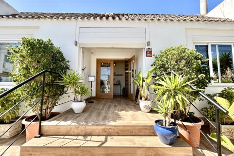 Liikekiinteistö myytävänä Cabo Roig, Alicante, Espanja , 250 m2 No. 190021 - kuva 6