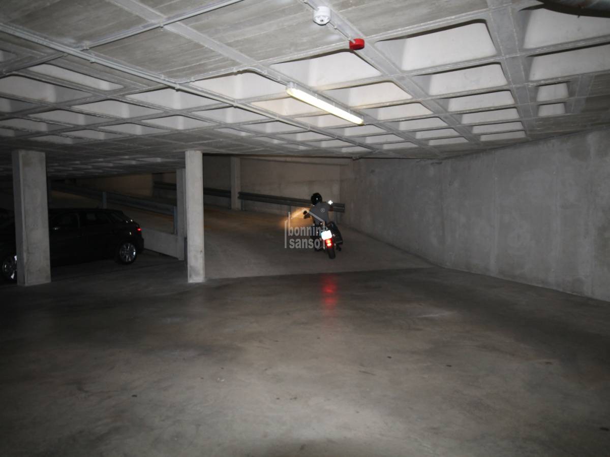 Garage in Mahon, Menorca, Spain No. 183192