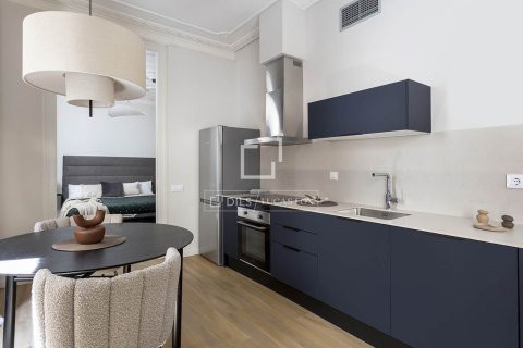 Huoneisto myytävänä Barcelona, Espanja, 1 makuuhuone, 55 m2 No. 166783 - kuva 7