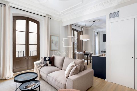Huoneisto myytävänä Barcelona, Espanja, 1 makuuhuone, 55 m2 No. 166783 - kuva 5
