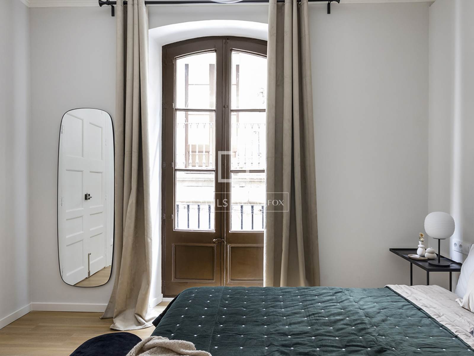Huoneisto Barcelona, Espanja 1 makuuhuone, 55 m2 No. 166783