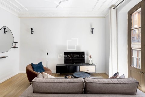 Huoneisto myytävänä Barcelona, Espanja, 1 makuuhuone, 55 m2 No. 166783 - kuva 3
