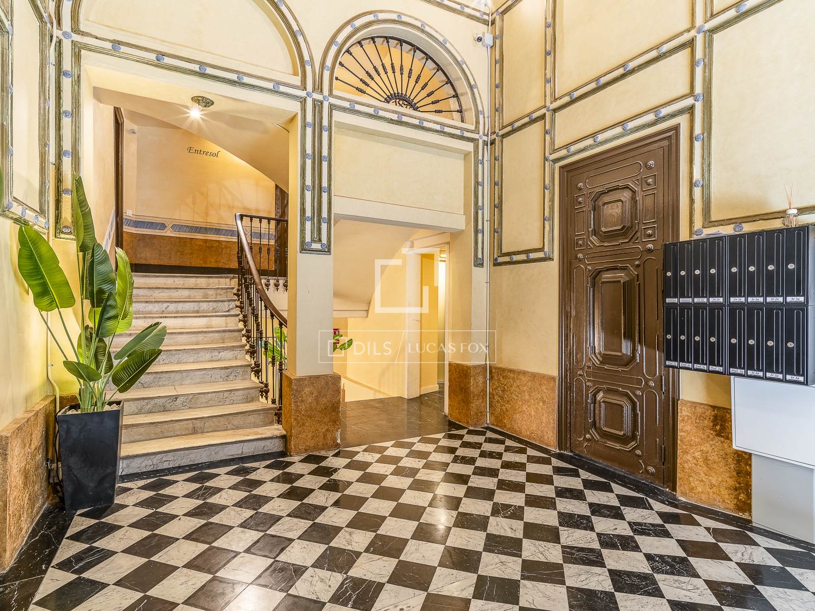 Huoneisto Barcelona, Espanja 1 makuuhuone, 55 m2 No. 166783