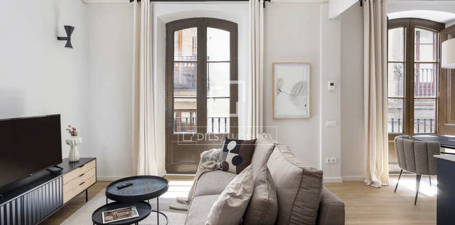 Huoneisto Barcelona, Espanja 1 makuuhuone, 55 m2 No. 166783