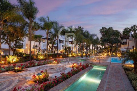 Duplex à vendre à Marbella, Malaga, Espagne, 6 chambres, 665 m2 No. 158993 - photo 30