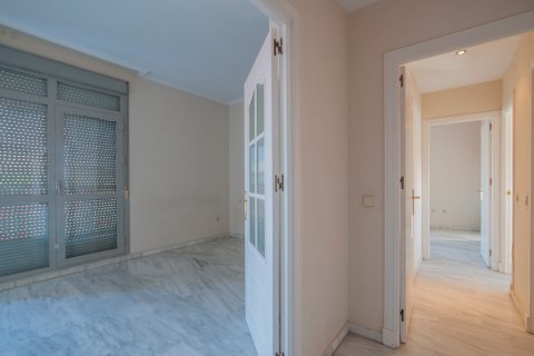 Dzīvoklis īrēšanai Sevilla, Seville, Spānijā 2 istabas, 103 m2 Nr. 147673 - attēls 3