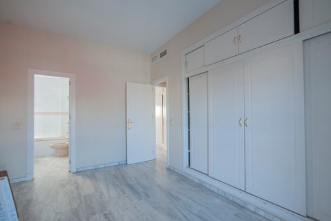 Dzīvoklis īrēšanai Sevilla, Seville, Spānijā 2 istabas, 103 m2 Nr. 147673 - attēls 28