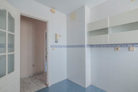 Dzīvoklis īrēšanai Sevilla, Seville, Spānijā 2 istabas, 103 m2 Nr. 147673 - attēls 17