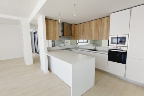 Dzīvoklis īrēšanai Colmenar Viejo, Madrid, Spānijā 3 istabas, 132 m2 Nr. 147671 - attēls 8