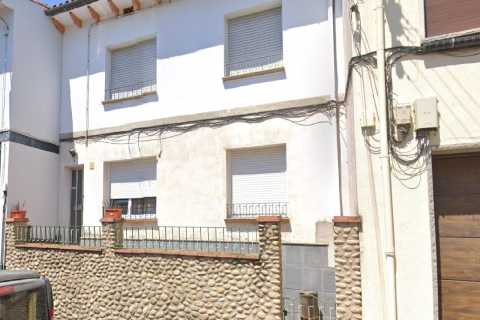 Apartamento en venta en Roda de Ter, Barcelona, España 3 dormitorios, 69 m2 No. 191455 - foto 1