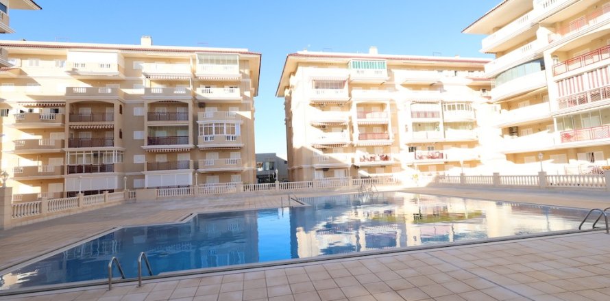 Wohnung in La Mata, Alicante, Spanien 3 Schlafzimmer, 85 m2 Nr. 145271