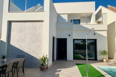 Villa for sale in San Javier, Murcia, Spain 3 bedrooms, 125 sq.m. No. 145273 - photo 1