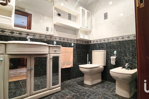 Apartment for sale in Bermeo, Biscay, Spain 4 bedrooms, 130 sq.m. No. 153825 - photo 21