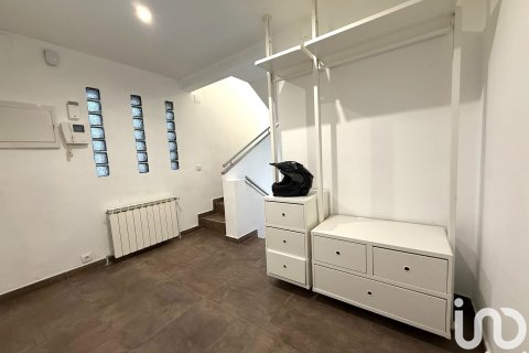 Talo myytävänä Arenys de Munt, Barcelona, Espanja, 4 makuuhuonetta, 850 m2 No. 153823 - kuva 7