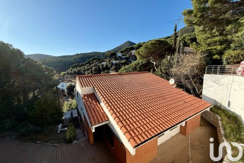 Talo myytävänä Arenys de Munt, Barcelona, Espanja, 4 makuuhuonetta, 850 m2 No. 153823 - kuva 27