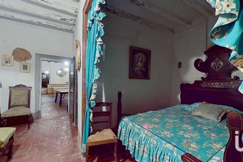 Hus till salu i Valls, Tarragona, Spanien 4 sovrum, 419 kvm. Nr. 153826 - foto 21