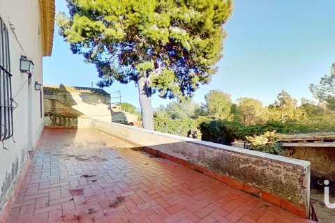 Hus till salu i Valls, Tarragona, Spanien 4 sovrum, 419 kvm. Nr. 153826 - foto 29