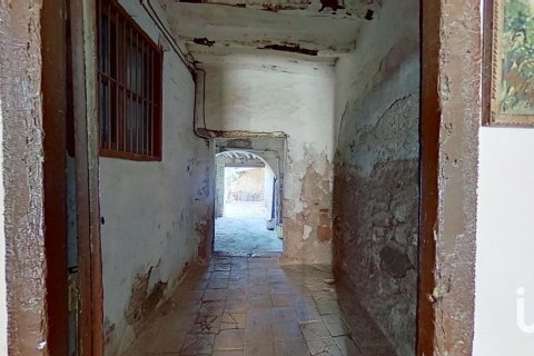 Hus till salu i Valls, Tarragona, Spanien 4 sovrum, 419 kvm. Nr. 153826 - foto 11