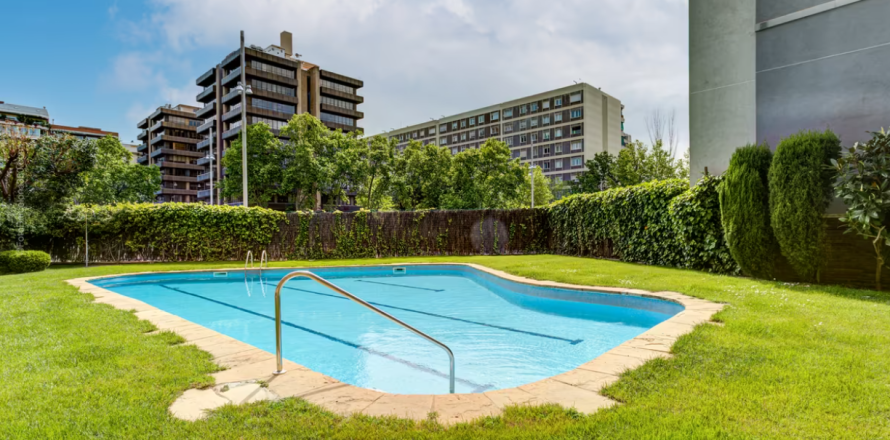 Apartment Barcelona, Espagne 4 chambres, 180 m2 No. 133366