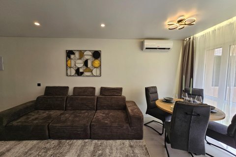Продажа бунгало в Торревьеха, Аликанте, Испания 2 спальни, 105м2 №190475 - фото 3