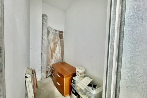 Varasto myytävänä Torrevieja, Alicante, Espanja , 3 m2 No. 190479 - kuva 5
