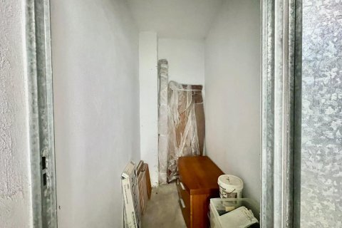 Varasto myytävänä Torrevieja, Alicante, Espanja , 3 m2 No. 190479 - kuva 4