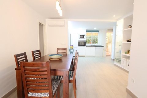 Apartment for sale in Campoamor, Alicante, Spain 3 bedrooms, 101 sq.m. No. 190474 - photo 11