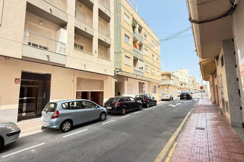 Dzīvoklis pārdošanā Torrevieja, Alicante, Spānijā 1 istaba, 54 m2 Nr. 182838 - attēls 24