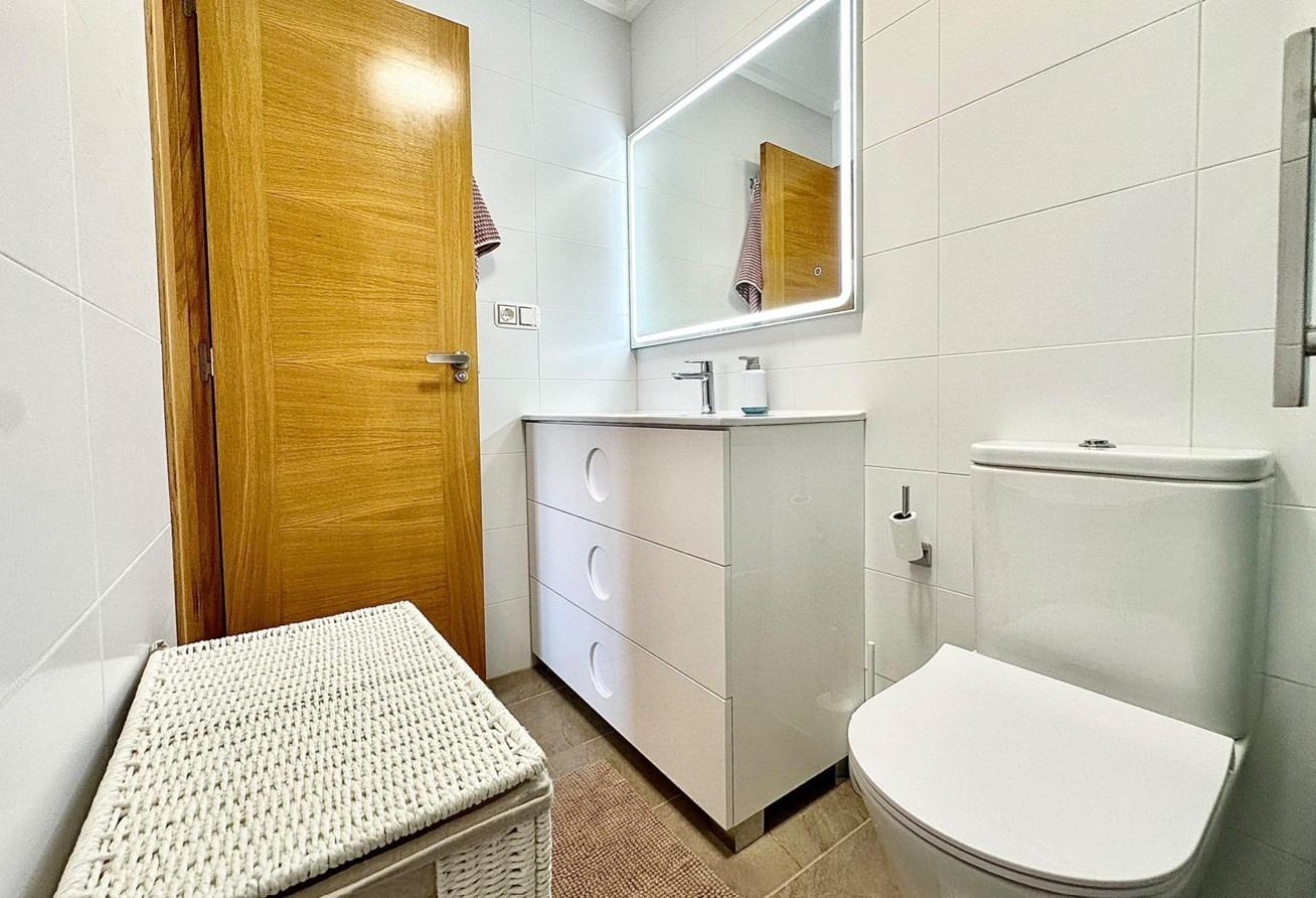 Huoneisto Torrevieja, Alicante, Espanja 1 makuuhuone, 54 m2 No. 182838