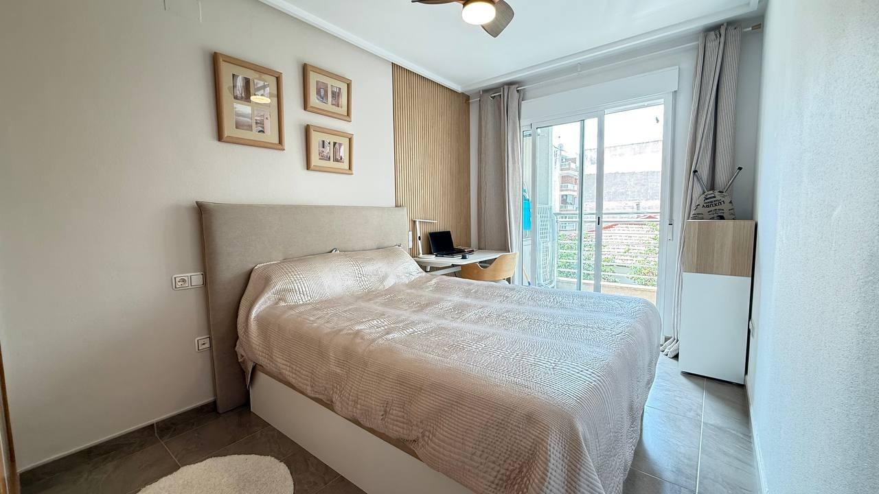 Huoneisto Torrevieja, Alicante, Espanja 1 makuuhuone, 54 m2 No. 182838