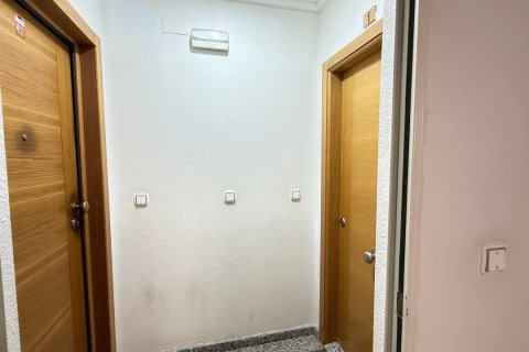 Dzīvoklis pārdošanā Torrevieja, Alicante, Spānijā 1 istaba, 54 m2 Nr. 182838 - attēls 27