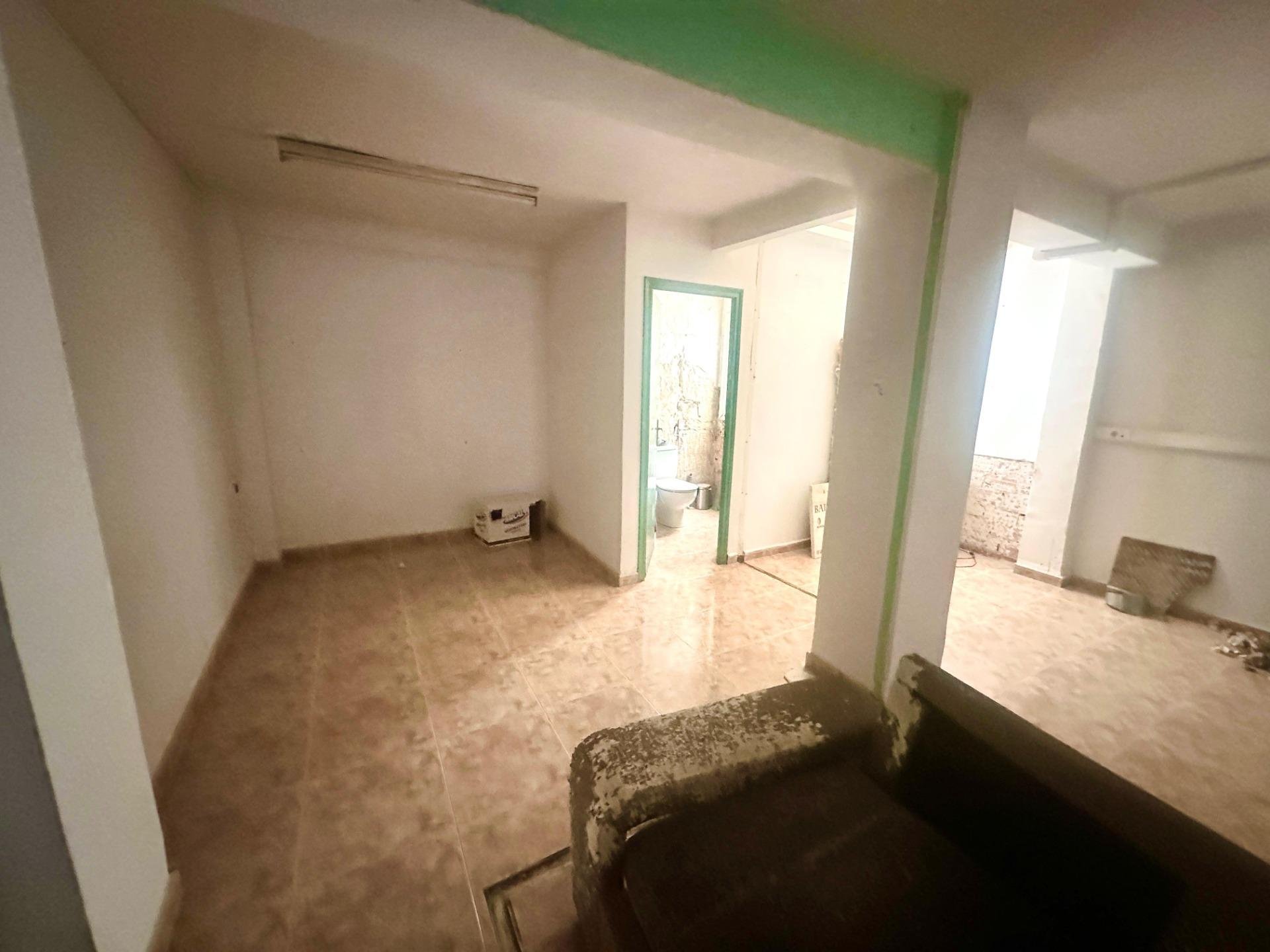 Office à Alicante, Espagne 110 m2 No. 182837