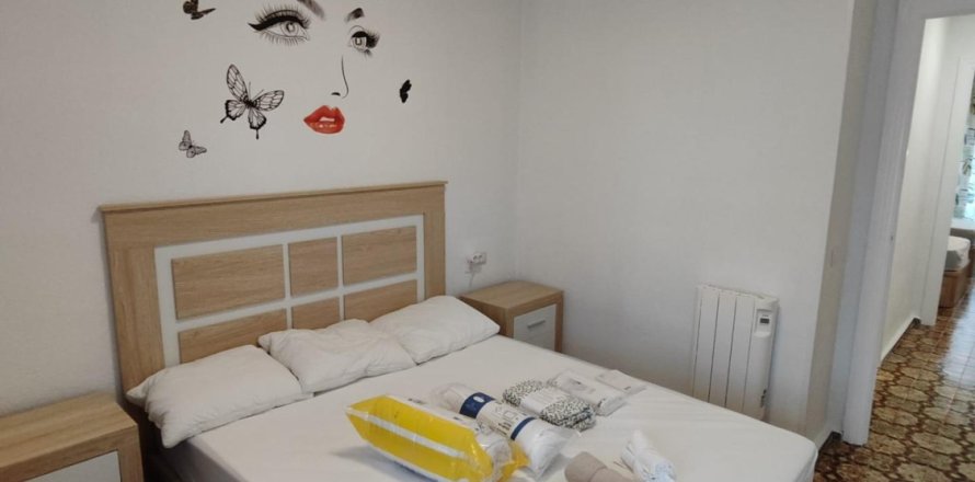 Apartment in Alicante, Spain 3 bedrooms, 85 sq.m. No. 182836