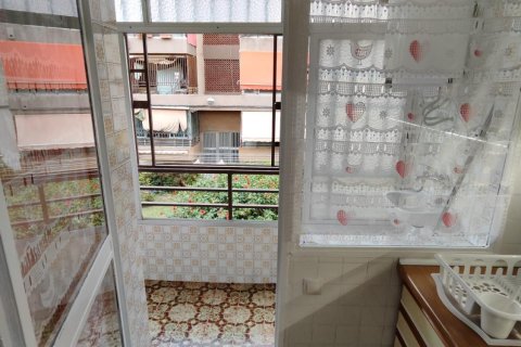 Apartment for sale in Alicante, Spain 3 bedrooms, 85 sq.m. No. 182836 - photo 23
